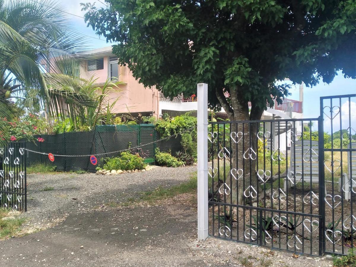 Chambre Avec Cuisine Et Sdb Semi-Privatives Separees Dans Un Ecrin De Verdure ليه أبيم المظهر الخارجي الصورة